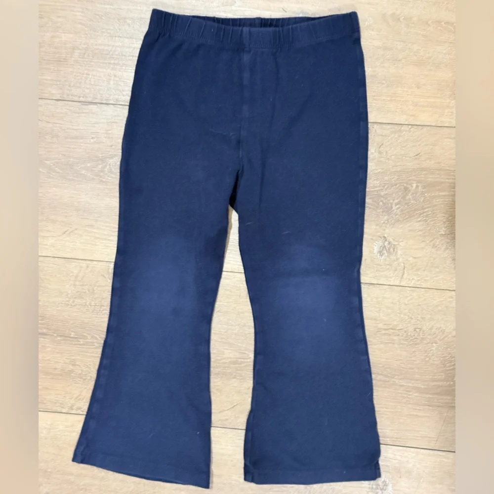 ⭐ 5/$20 ⭐ The Children's Place Navy Blue Flare Leggings Size 4T